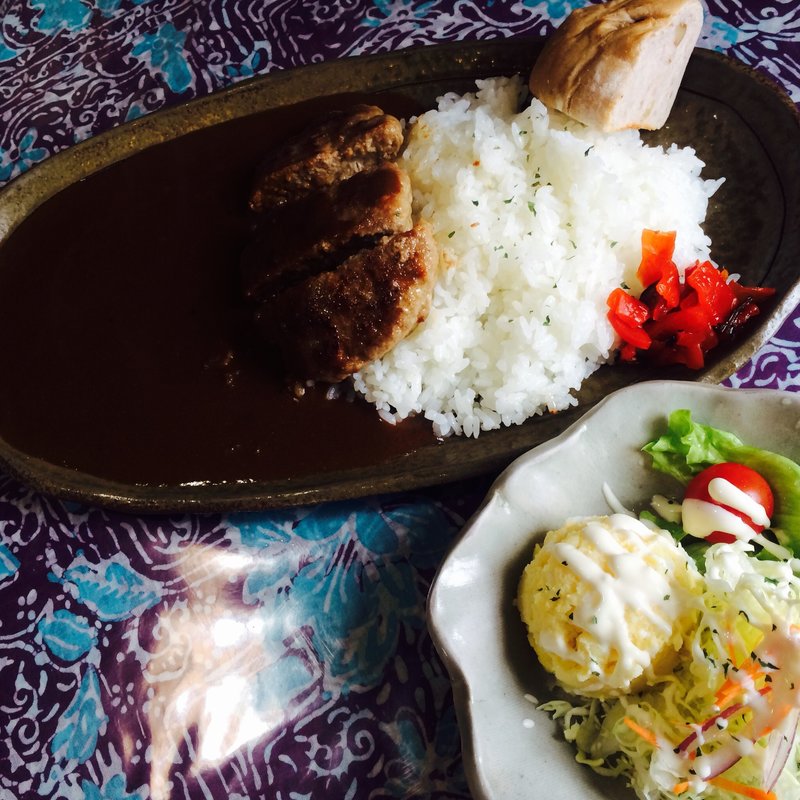 ハンバーグカレーセット(カントリーキッチンちゅっぷ)
