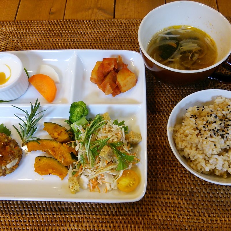 美人食ランチ(アタバッグ&アタ雑貨 専門店 Rosily（ロージリー）)