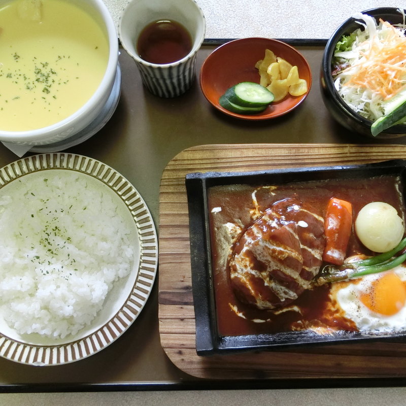 ハンバーグ御膳(松阪牛肉亭 長太屋)