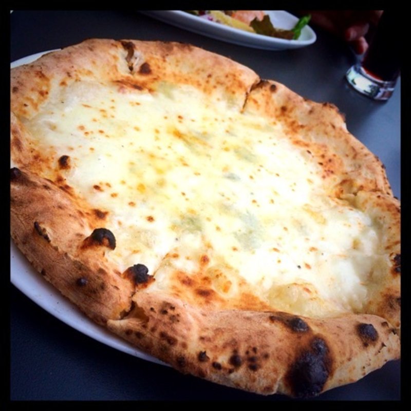 ピッツァランチ(土日祝)(レ・クアトロ・スタジオー二)