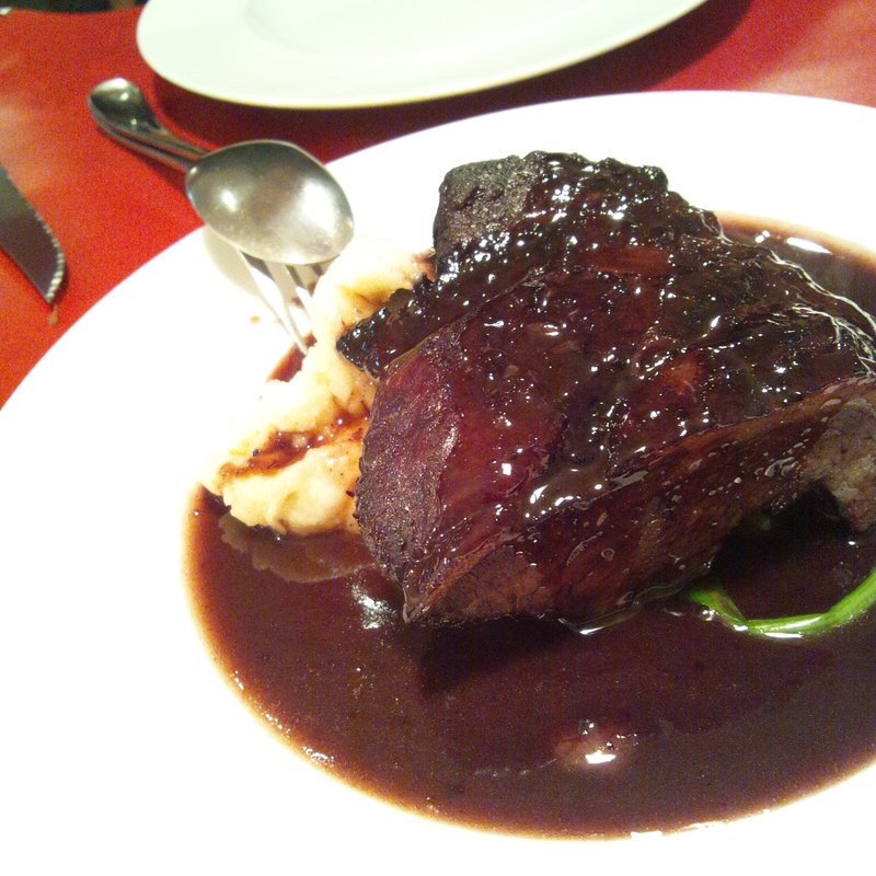 信州牛の赤ワイン煮(リストロリン)