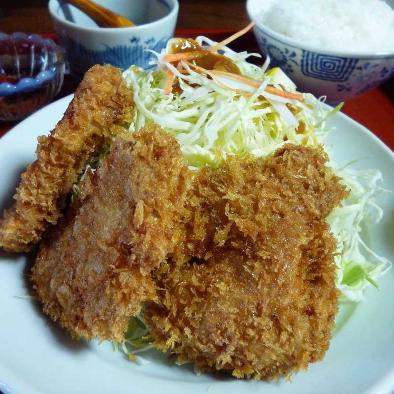 みそだれヒレカツごはん(食事処千の水)