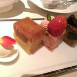 ケーキセット(パティスリー パブロフ 元町本店)