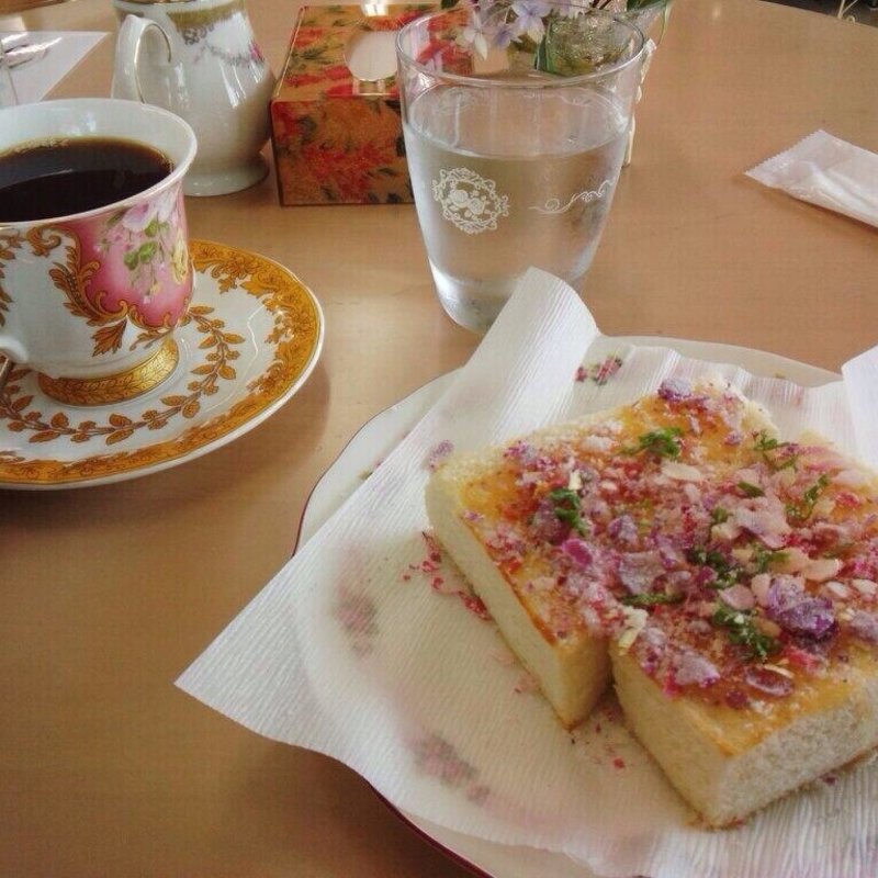 バラのトースト(姫路ばら園)