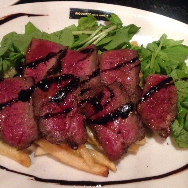 牛肉のタリアータ(RIGOLETTO spice market)