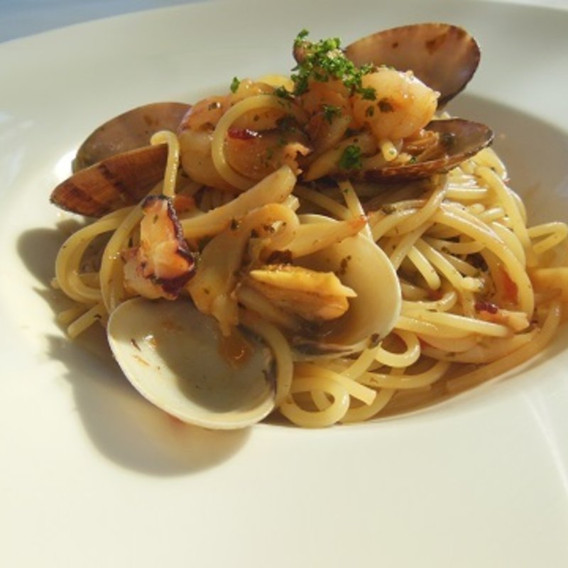 ランチコース（前菜、パスタ、メイン、デザート、コーヒー）(ロンディーノ)