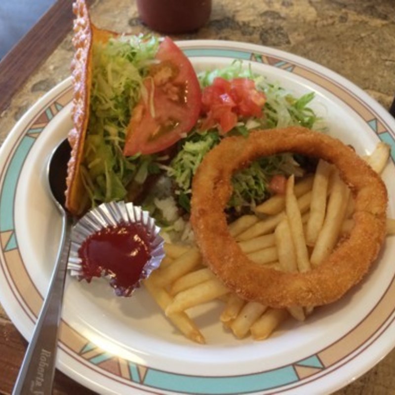 タコスヤプレート(Tacos-ya)