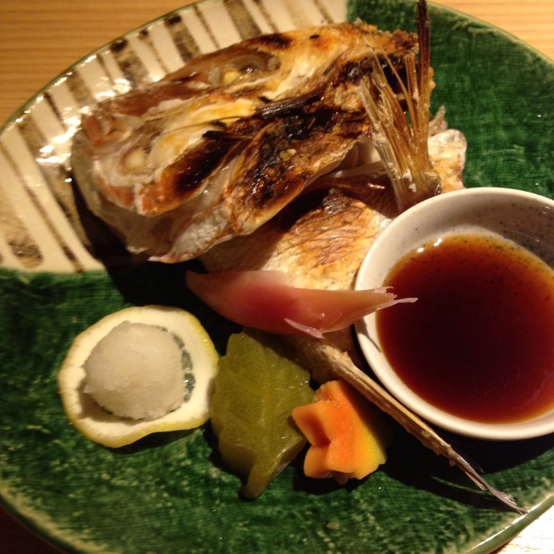 鯛兜の塩焼き(川村料理平)
