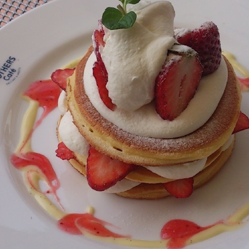 たっぷり苺のパンケーキ(ブラザーズカフェ なんば店 （BROTHERS Cafe）)