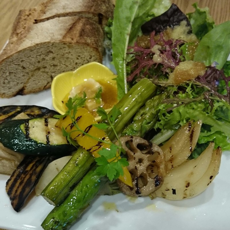 ランチプレート(たまな食堂)