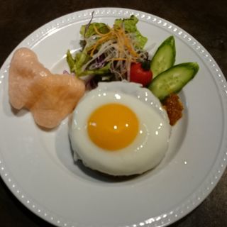 ランチ「ナシゴレンセット」(キャメル)