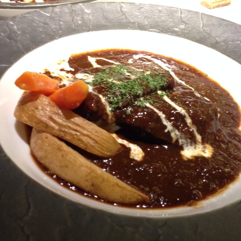 柔らかタンシチュー(財部屋)