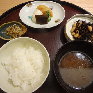 お食事(日本料理 太月)