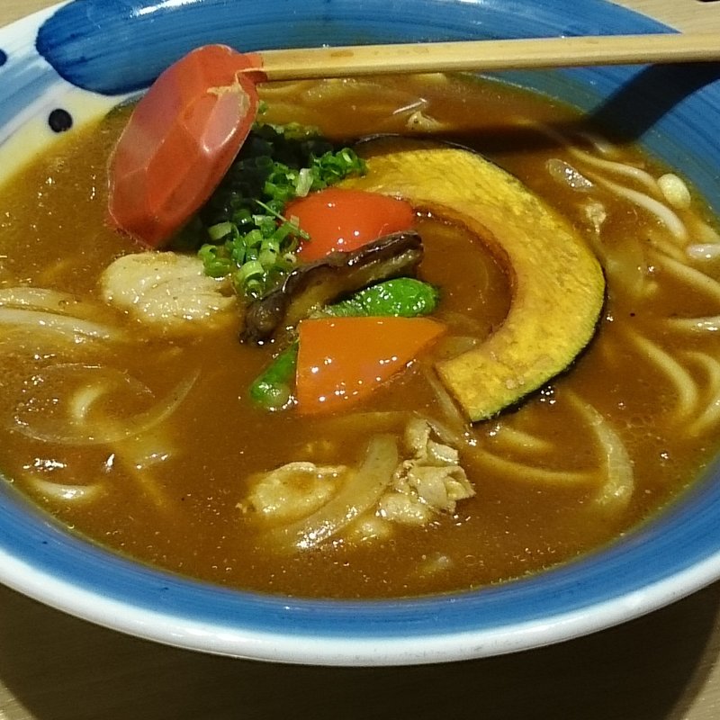 カレーうどん(手延べうどん 水山 エキュート品川サウス店)