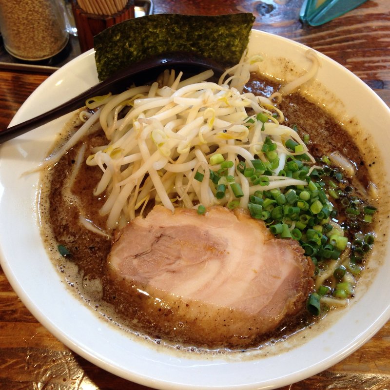 マー油ら?めん(麺喰)