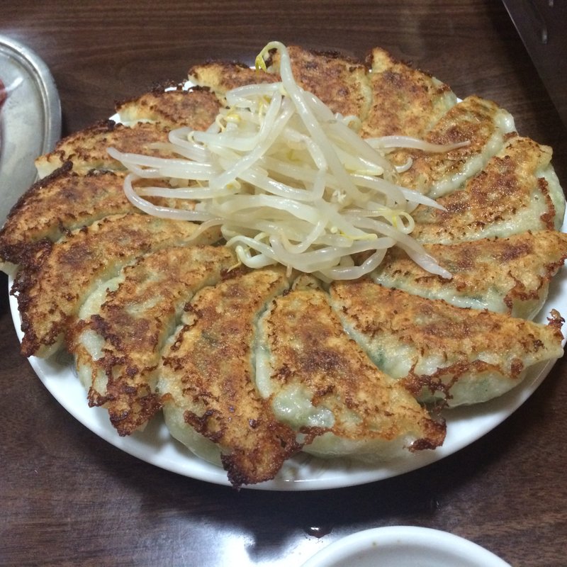 餃子・焼き肉(味通)