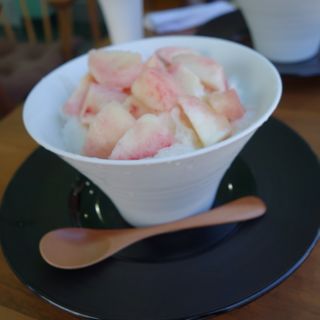 桃かき氷(パピンス)