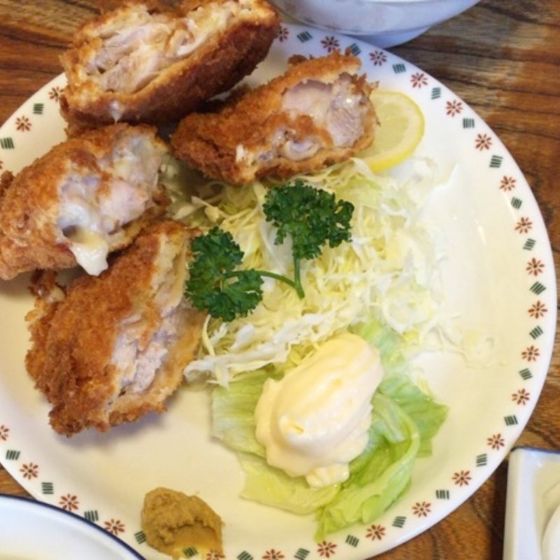 チーズ入りチキンカツ定食(あらい)