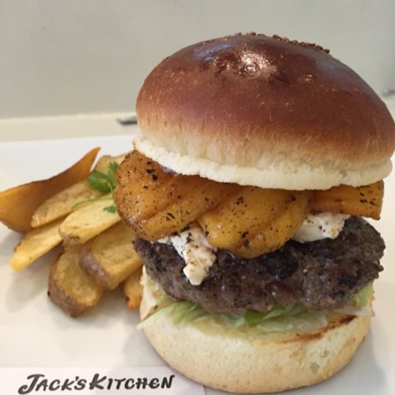 マンスリーバーガー(JACK's KITCHEN)