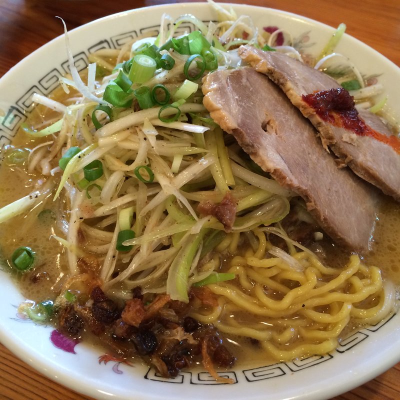 辛ネギラーメン(房総豚骨こてメン堂)