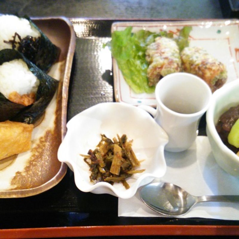 おむすびランチ(水琴茶堂　一宮店)