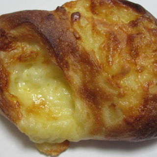 チーズパン(ロヂウラベーカリー 西新)