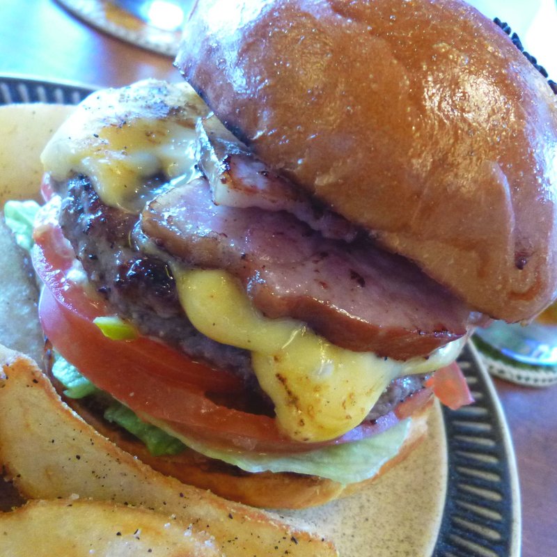 ベーコンチーズバーガー(Good Mellows)