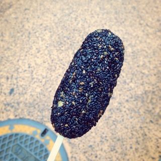 ちょんまげいも　黒ごま(ちょんまげいも たまる)