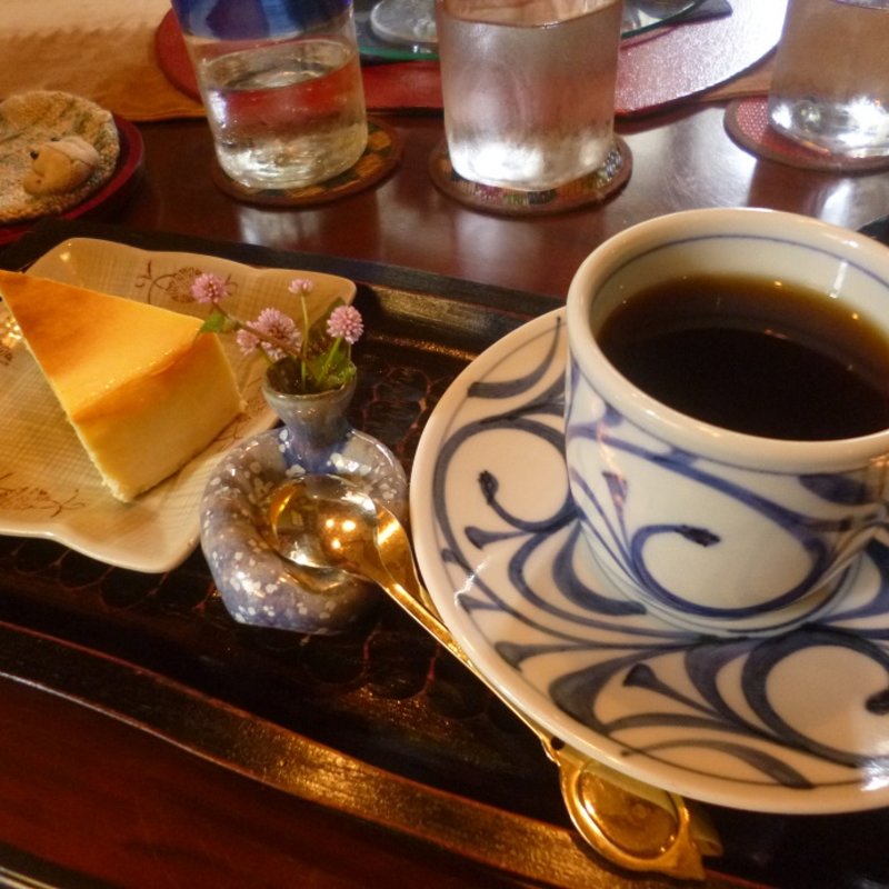 ケーキセット　チーズ(茶房　てまり)