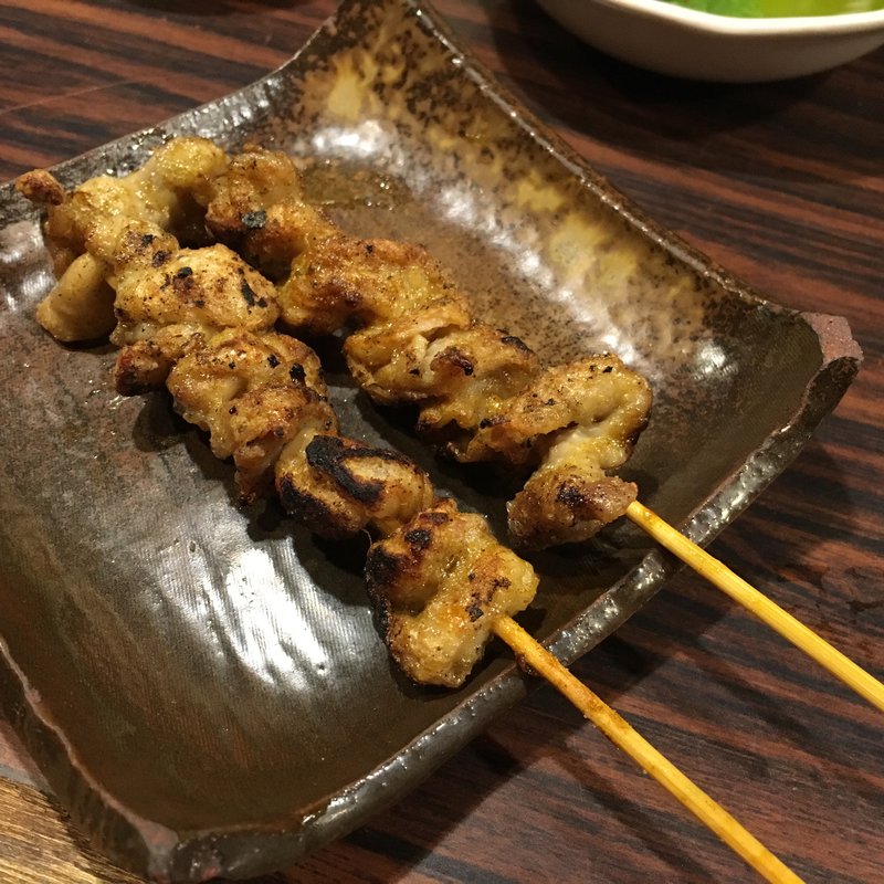 皮カレー(とりひげ)