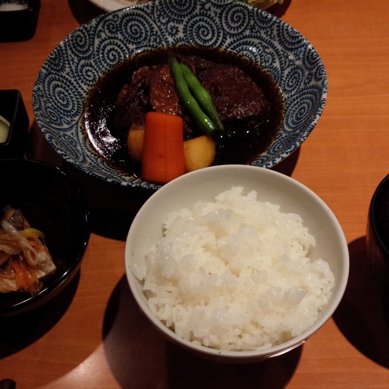 もち豚のとろとろ煮御膳(FishBar＆CharcoalGrill　坊'z)