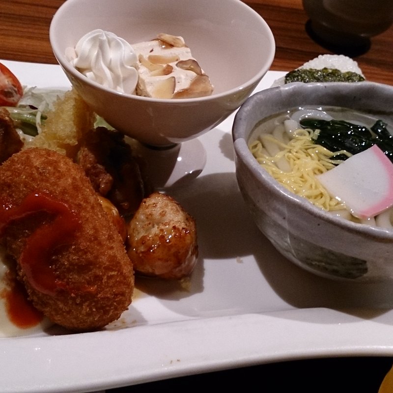 お子様ランチプレート(食菜家 うさぎ 市役所南本店 )