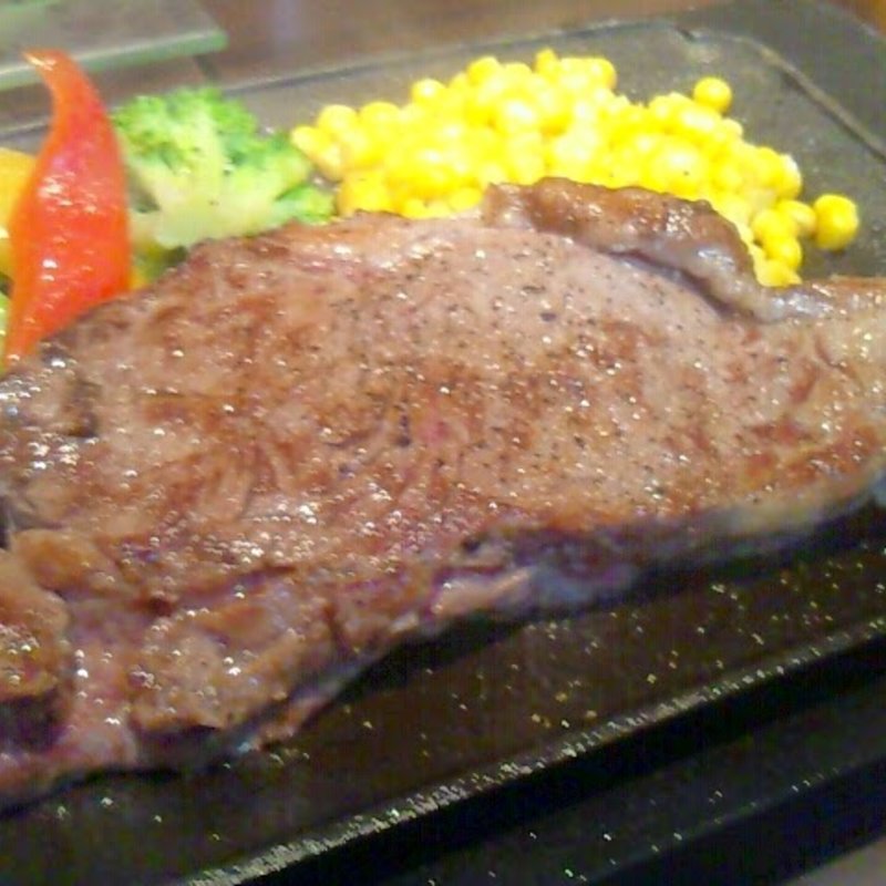 オーストラリア産放牧飼育牛サーロインステーキ(ヌーヴェル ケネディ 蒲田)