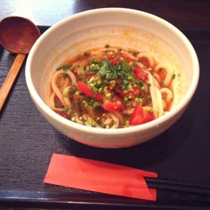 冷静トマトうどん(うどん処おはな)