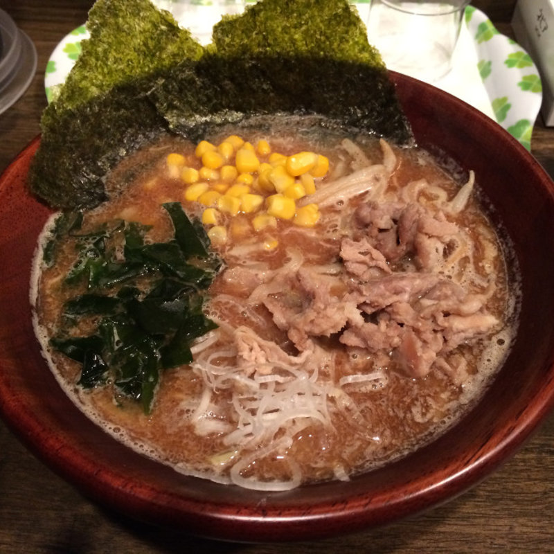 魚介の味噌ラーメン(味噌ラーメン専門店 ちゃっちゃか)