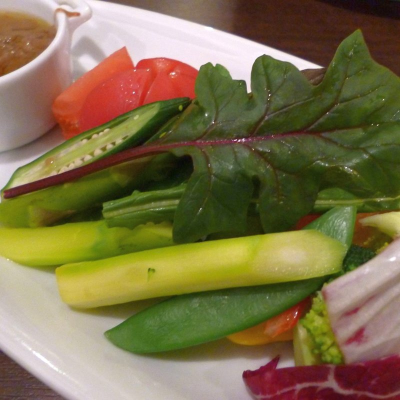 季節の野菜のバーニャカウダー(ブロッソ　デュエ)
