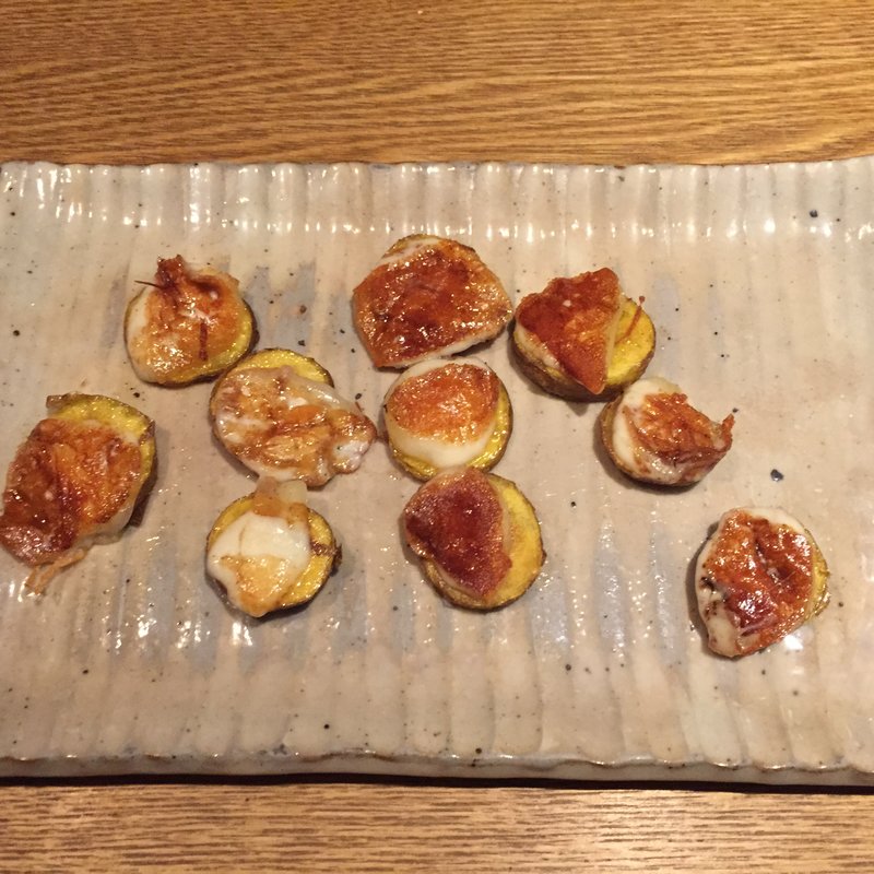 花畑牧場　焼カチョカバロとインカのめざめ(鉄板ビストロ★アカホシ （鉄板BISTRO★Akahoshi）)