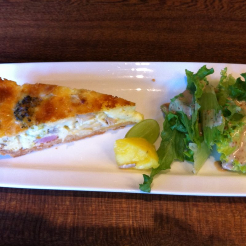 キッシュ(LIGNOSA CAFE)