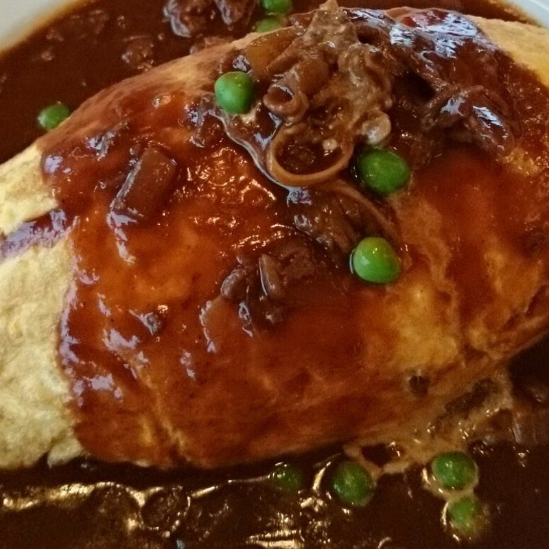 特製玉子とーろとろオムライスLUNCH(デサフィナード)