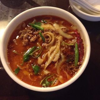 マーラー刀削麺(刀削麺・火鍋・西安料理 XI’AN(シーアン)新宿西口店)