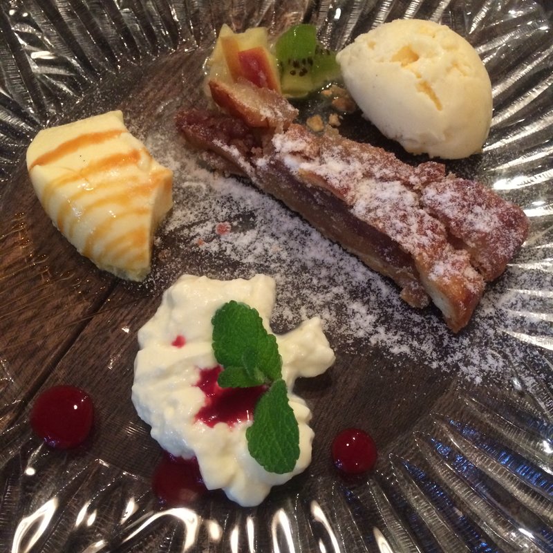 デザートの盛り合わせ(RISTORANTE Co.N.Te)