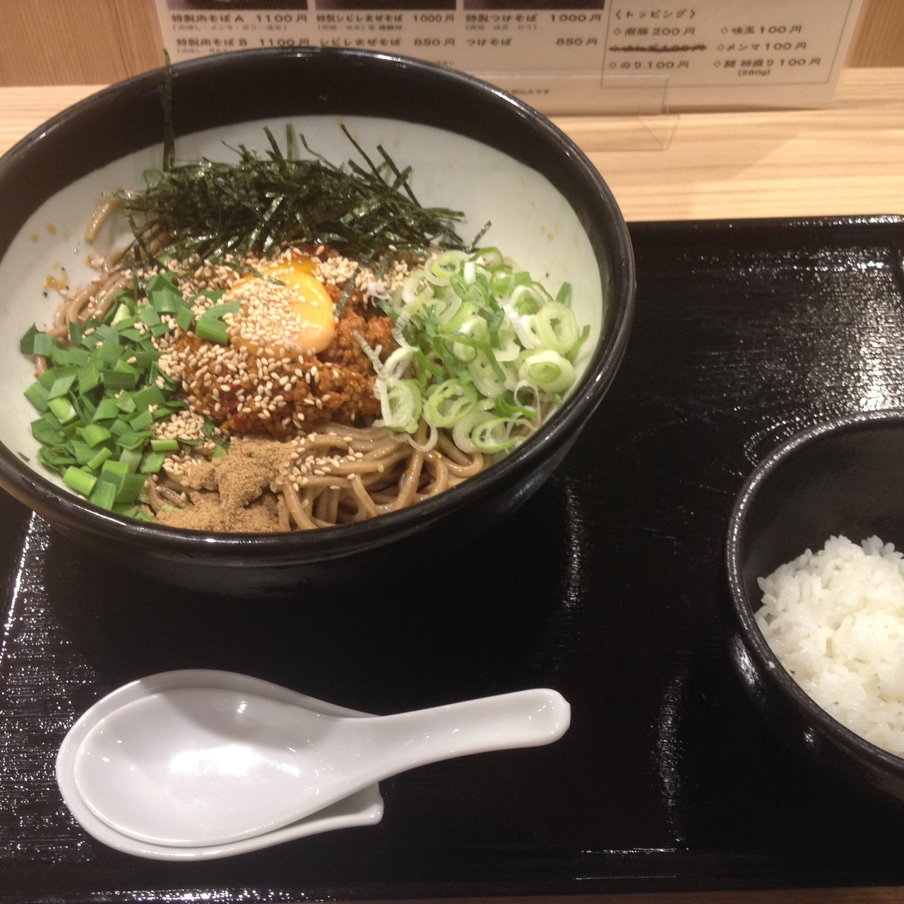 虎ノ門駅周辺で食べられる人気まぜそばランキング Sarah サラ