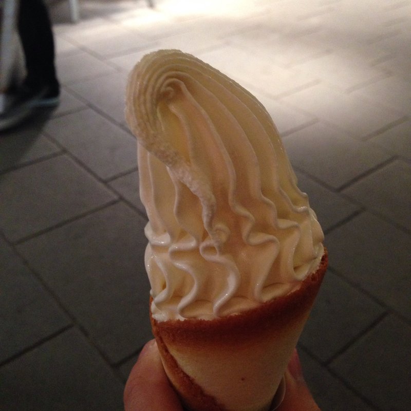 プレミアム生クリームソフト(SILKREAM)