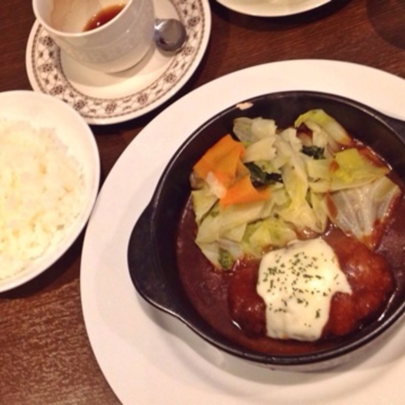 煮込みハンバーグ(レストランツムラ)