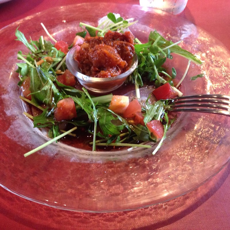 北海タコのカルパッチョとイイダコのトマト煮(ベルドゥーラ)