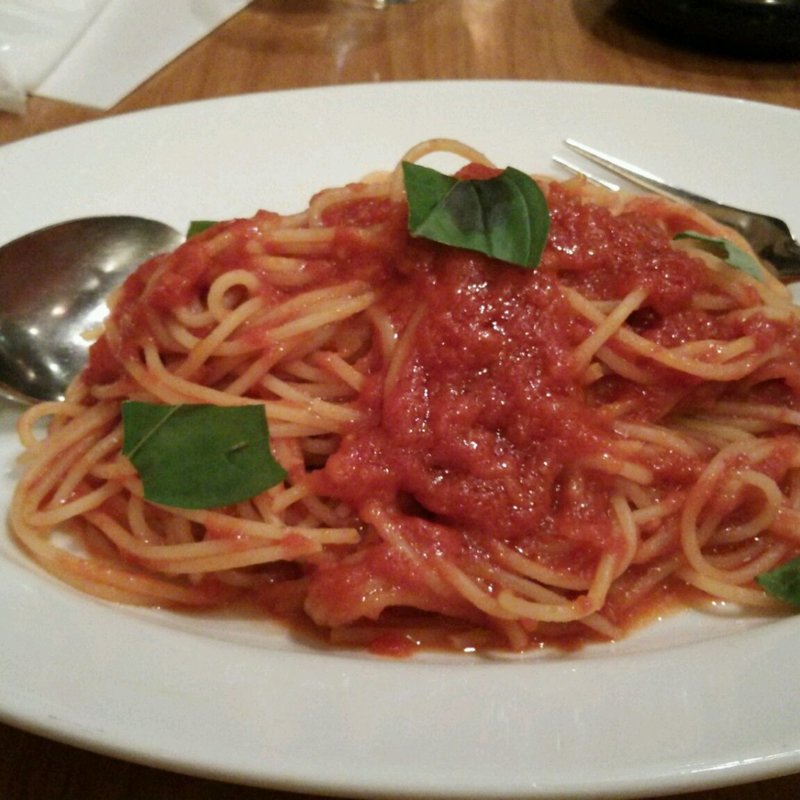 ホリデーランチのパスタ（ポモドーロ）(トラットリア リアナ)