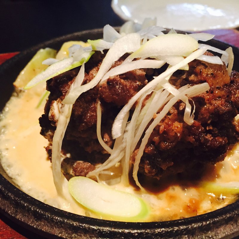 牛タンハンバーグ定食(BULLS)