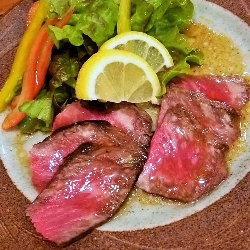 A5ランク山形牛ローストビーフ(海鮮・炉端おどりや)