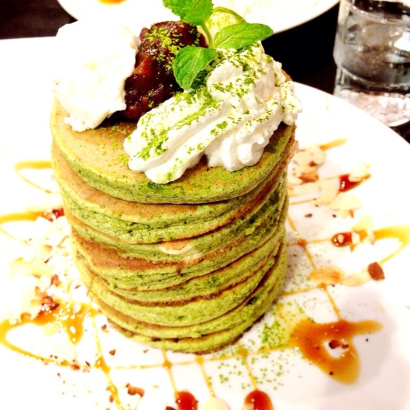 抹茶と白玉あずきのパンケーキ(ベルヴィル（belle ville) ホワイティうめだ店)