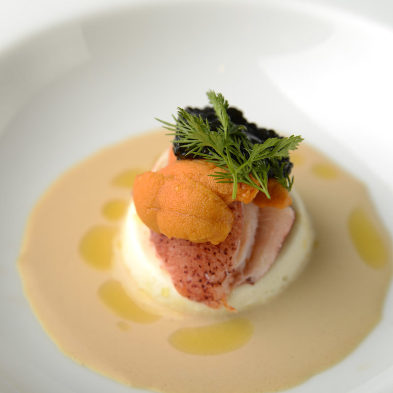 カニのムース　ウニ添え(ランス・ヤナギダテ)